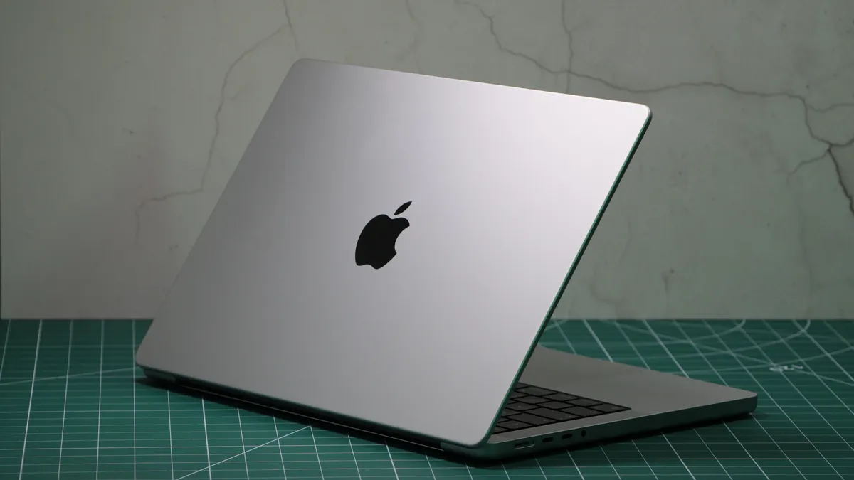 Apple May Launch an Affordable MacBook — Here’s What We Know